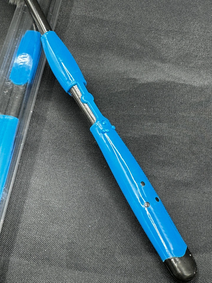 Pacote com 2 escovas de dentes de cerdas de carbono extra macias para gengivas sensíveis sem alça deslizante - Imagem 2 de 4