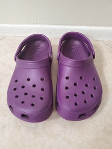 purple crocs size 3