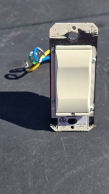 Control4 Wireless Auxiliary Keypad C4-KA ivory