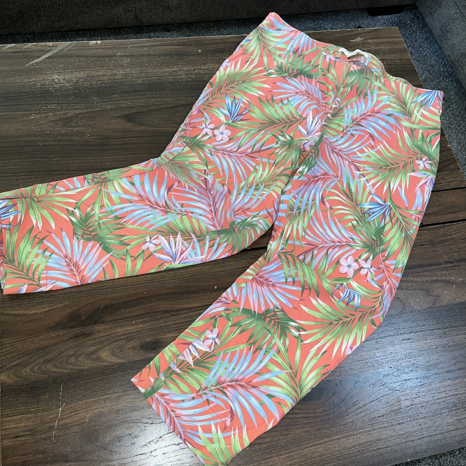 Bettina Star Tropical Palm Leaf Floral Print Stretch Capris Size 10