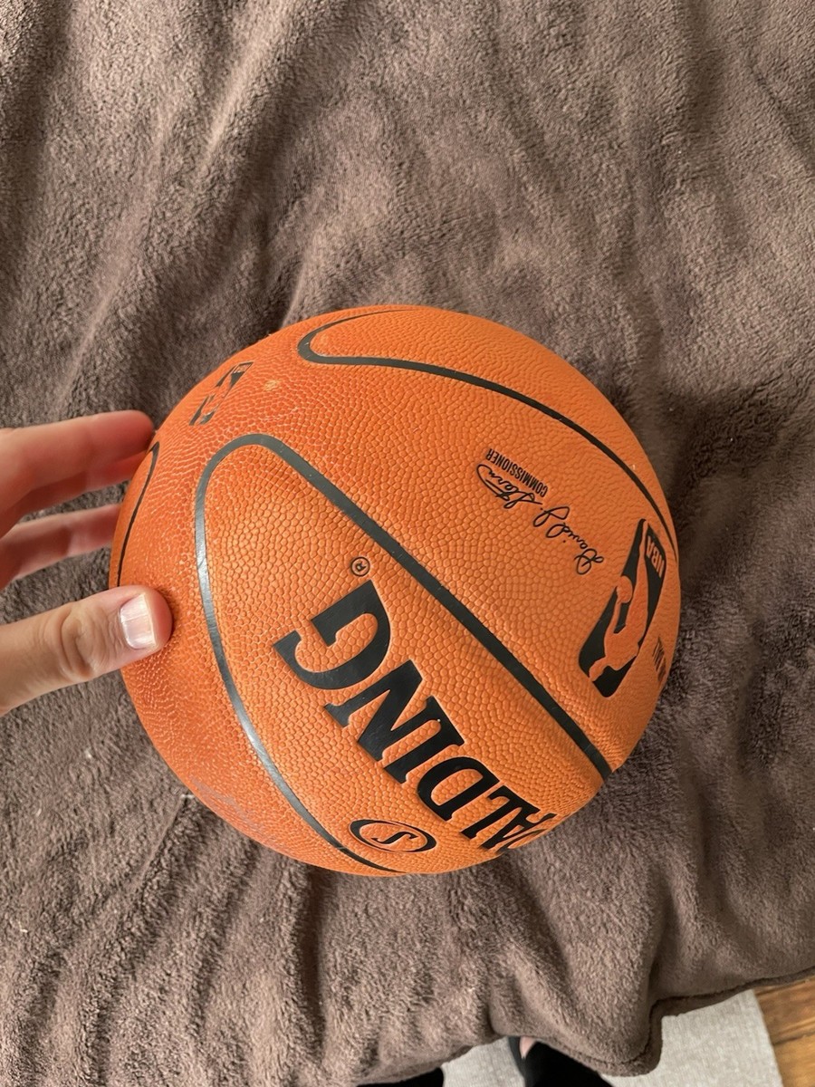 Official Spalding 2006 NBA Cross Traxxion Game Ball Basketball