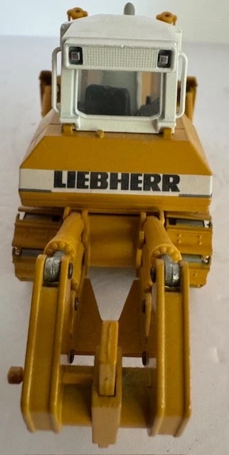 1:50 Liebherr PR 752 Litronic Crawler Dozer #2806 By Conrad - Image 3 of 4