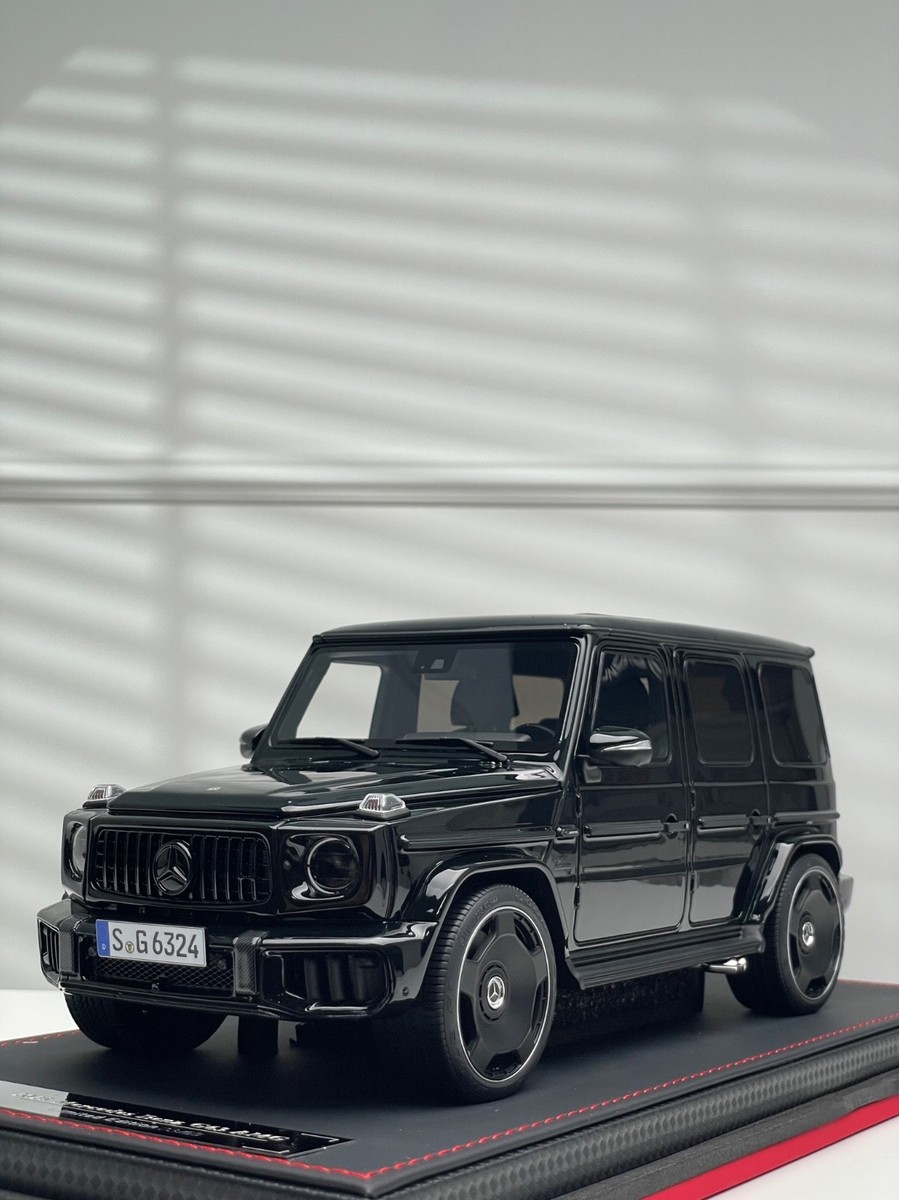 AMG Mercedes-Benz G63 AMG 1/18 新品　未使用 AMG Mercedes-Benz G63 AMG 1/18 新品 未使用 世界限定1000台 Mercedes
