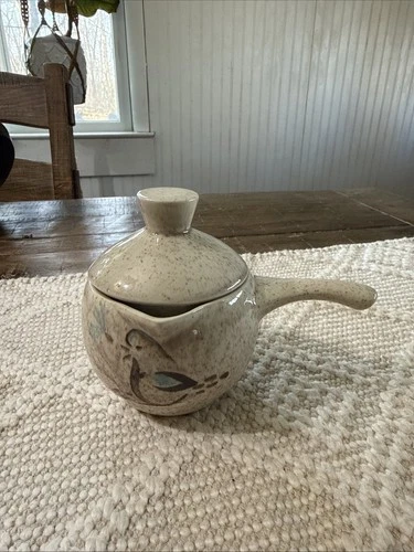 VINTAGE MCM Red Wing Pottery Bob White Quail Sauce Pot w/ Lid Handle