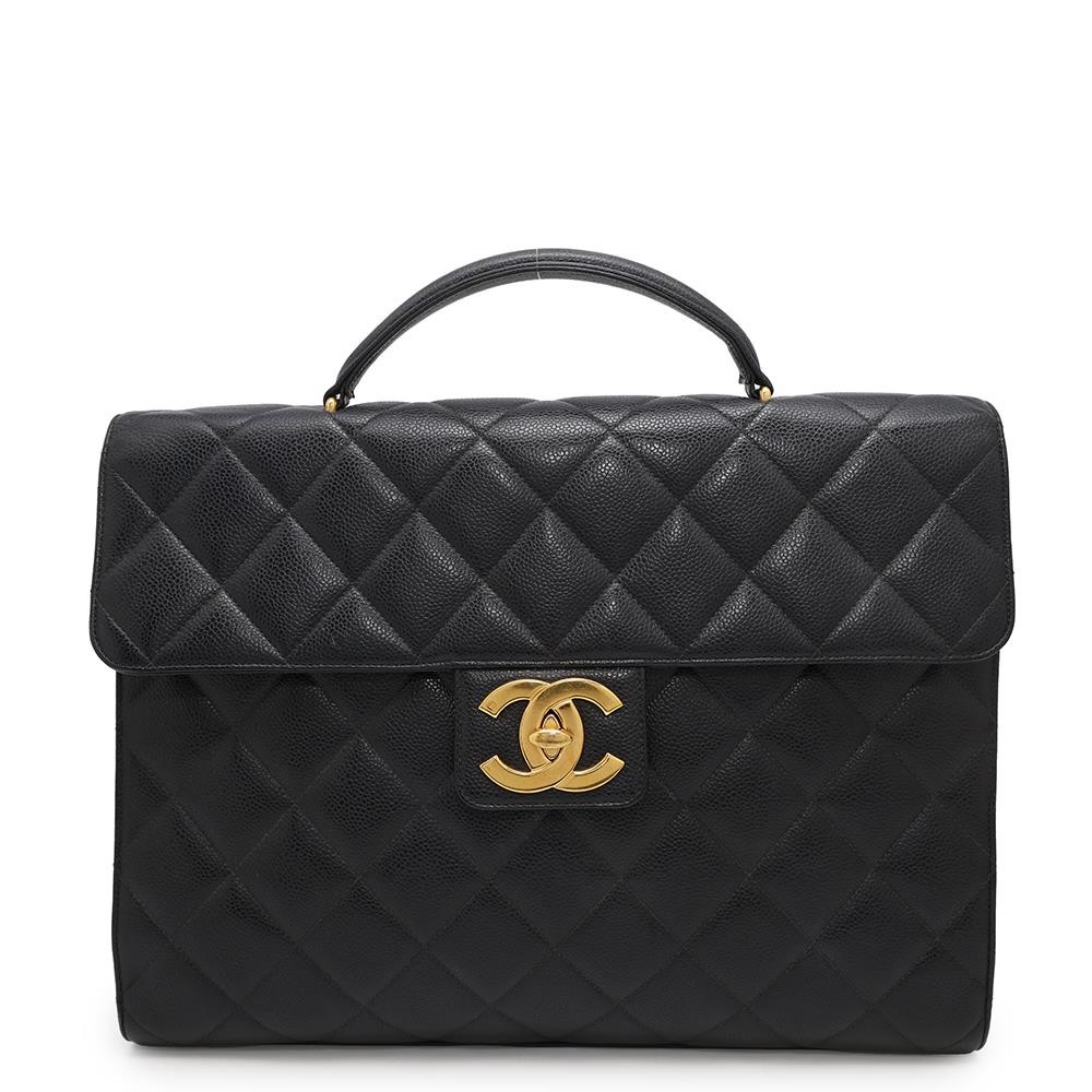 Borsa da lavoro CHANEL Matelasse in pelle di vitello nera A02794