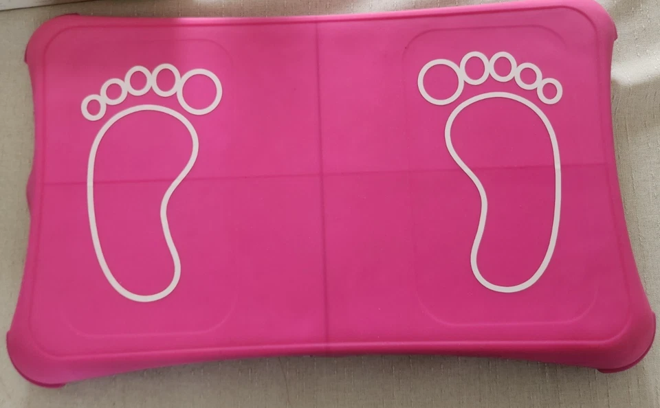 ☆ 🟥 Nintendo Wii Fit Balance Board (In Box) With Pink Silicone Cover 🟥 ☆ - Image 3 of 3