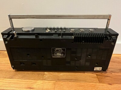 RARE Pioneer SK-350 Stereo AM/FM Cassette Boombox Ghetto Blaster