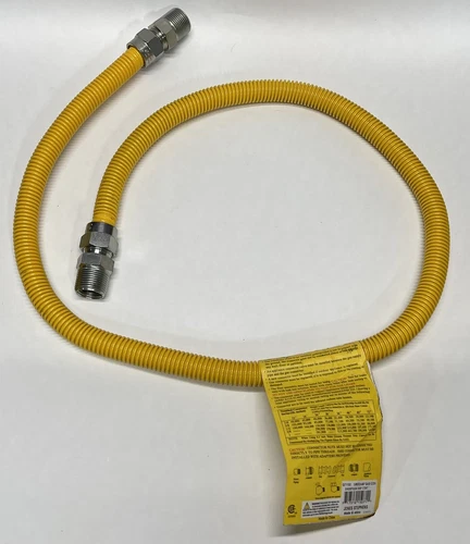 Jones Stephens 4' G71150 5/8" Gas Connector Coated with Fitting 3/4" MIP x 3/4" - Picture 1 of 2