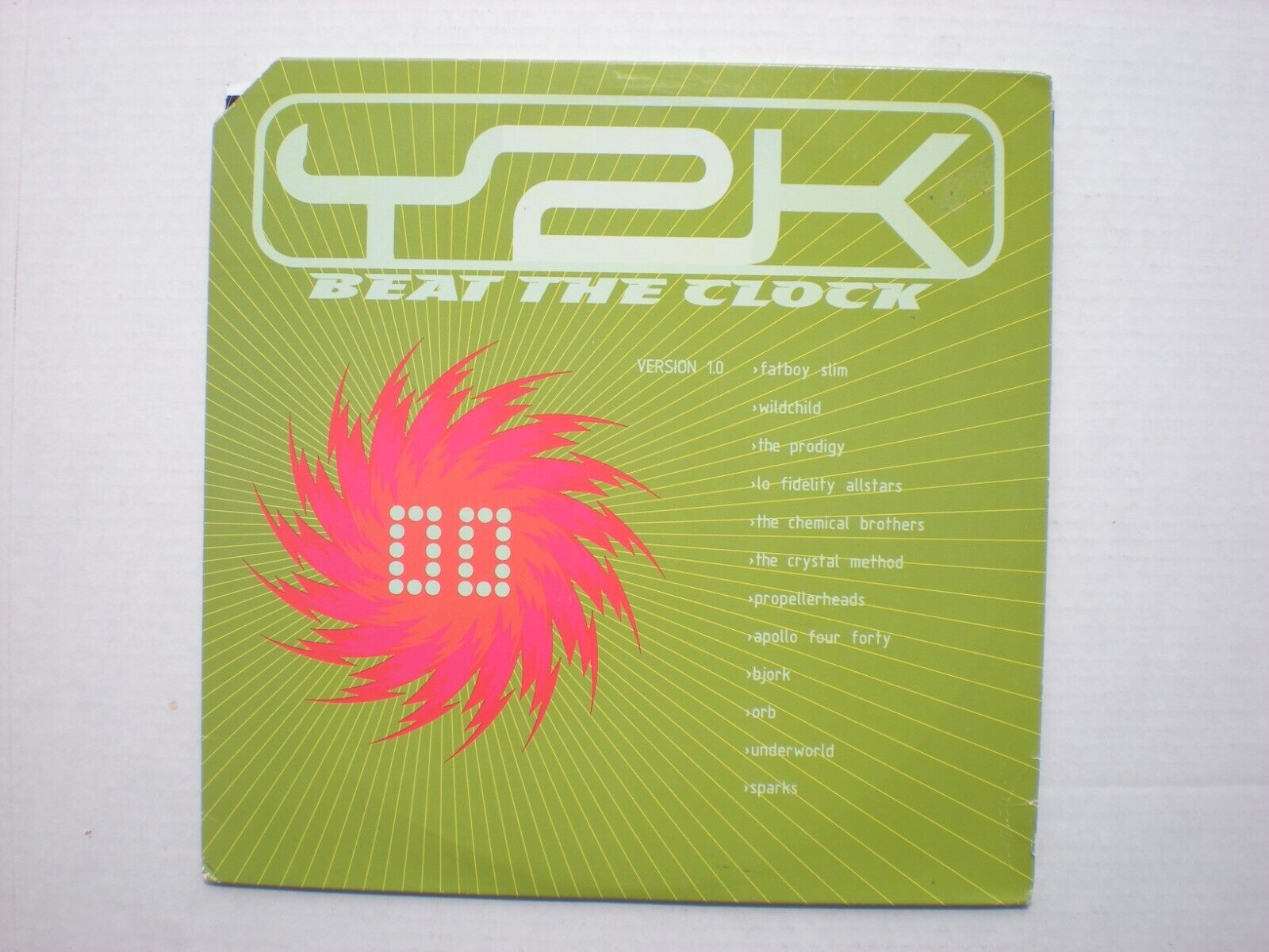 Y2K Beat the Clock 2 LP Set Prodigy Bjork Crystal Method Near-Mint