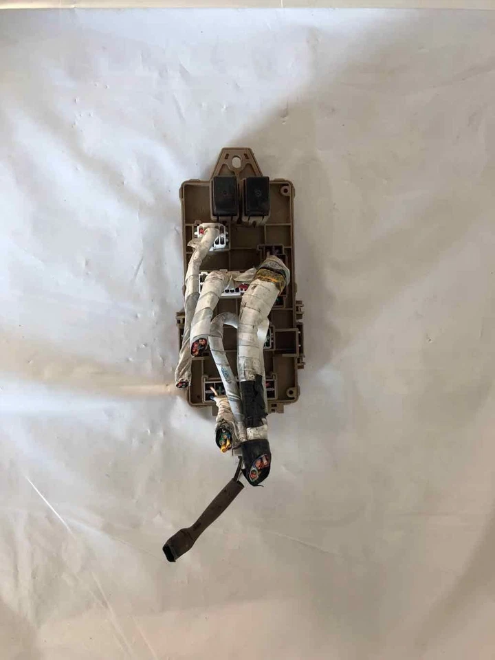 2007 SUBARU FORESTER 2,5 л кабина предохранитель коробка реле соединительная панель - Изображение 2 из 4