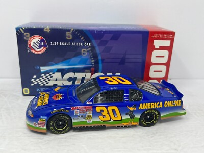Action Nascar #30 Jeff Green AOL Looney Tunes 2001 Chevy Monte