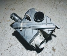 Nissan Terrano 2.4 petrol 2001 air box air filter box