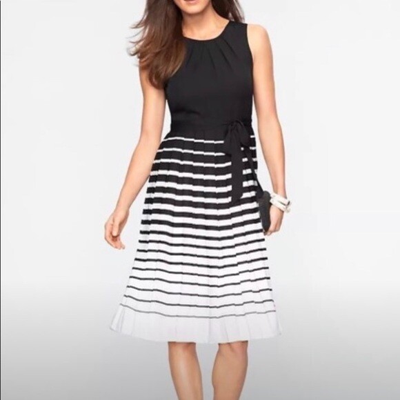Classic TALBOTS FIT and FLARE BLACK & WHITE Striped DRESS Size 16W