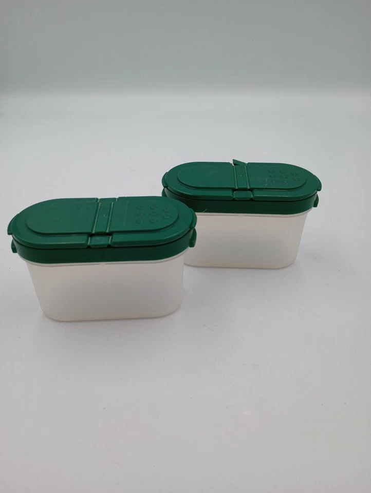 VTG Tupperware Modular Mates Spice Shakers Storage Containers Clear w/ Green Top - Image 3 of 4
