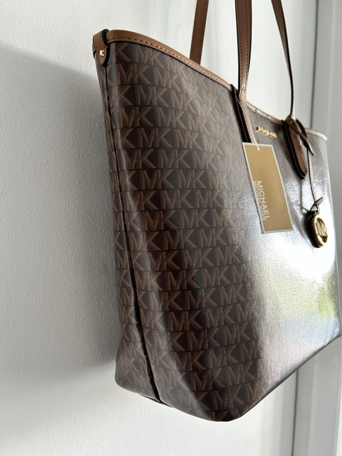 Borsa grande Michael Kors Eliza marrone con logo ghianda nuova con etichetta