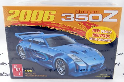 1:25 Scale 2006 Nissan 350Z Plastic Model Kit - AMT #1220M/12 | eBay