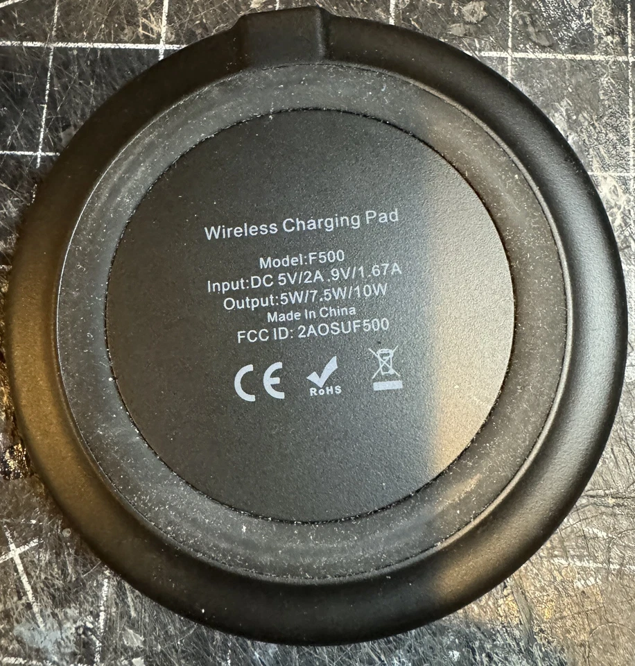 Cargador Qi Inalámbrico YOOTECH 7.5W Negro (F500) SOLO ALMOHADILLA DE CARGA Foto 2 de 2