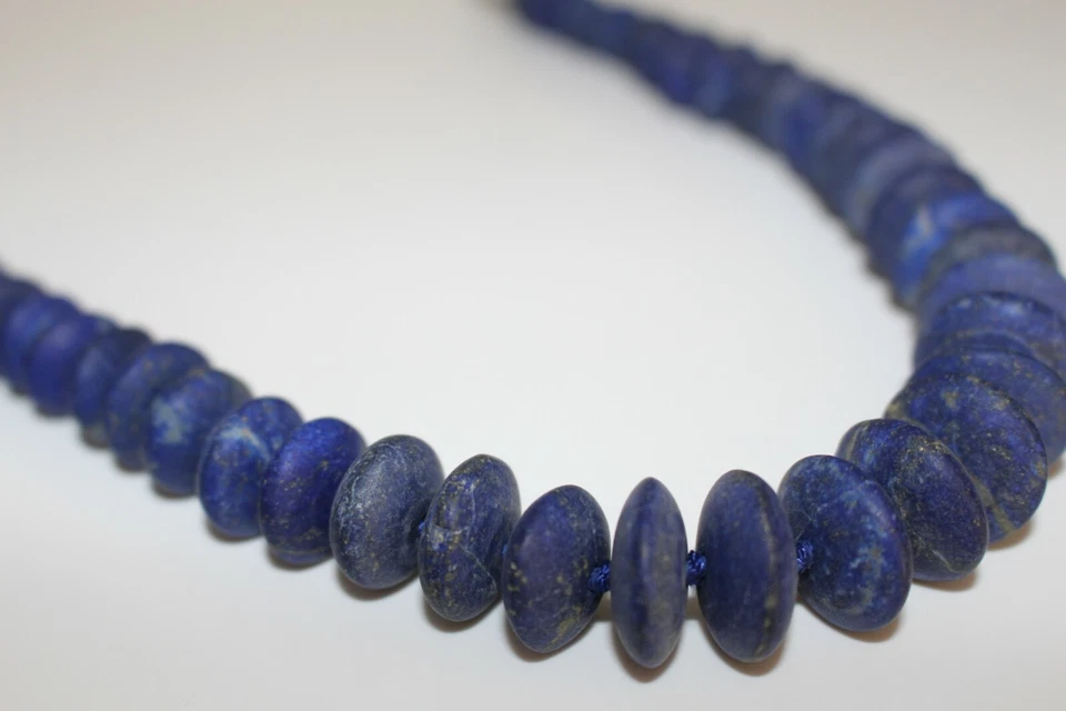 Lapislazuli Statement Kette mit Verlauf runde Scheiben unpoliert Heilsteine - Bild 2 von 4