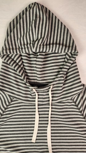 Zine Women’s Pullover Hoodie M – Black & White Striped Sweatshirt - Picture 2 of 7