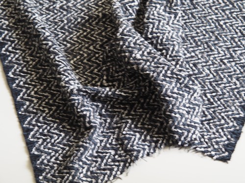 Stoff, 0,90 (B) x 1,70 (L) Meter - Bild 1 von 6