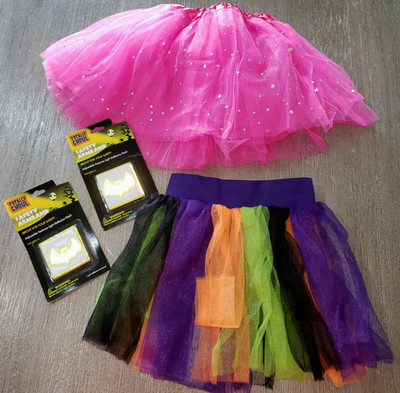2 girls TUTUS 1 HALLOWEEN COLORS 1 PINK SPARKLE DOTS STARS PATCHES SAFETY 4/6