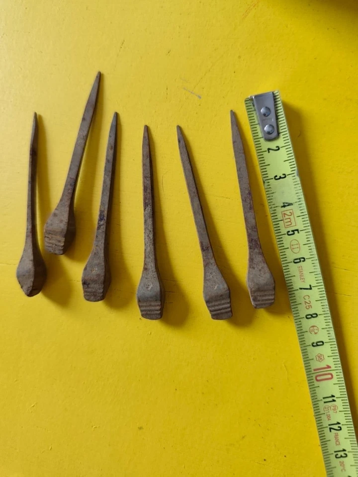 3.200kgrs de clous de fer a cheval long 7 cm - Photo 3/3