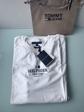 Image of Tommy Hilfiger T-Shirt for Men XXL Cream RRP £40