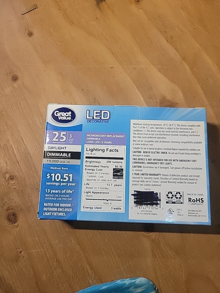 Great Value 4Pk Daylight Med Base B10 Bulbs. 25W/3W Dimmable/Clear/Decorative - Image 3 of 4