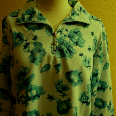 Helena Vera Polo-Pullover m. Blütendruck, mint/smaragd, Gr. 42, langarm Neu B55