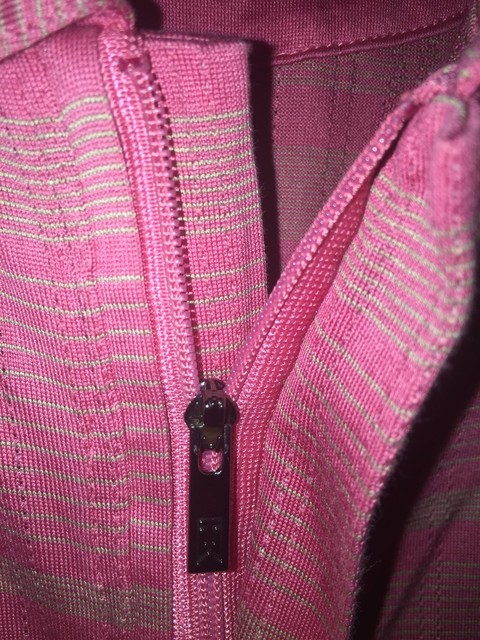 dry fit zipper