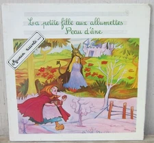 THE LITTLE GIRL WHO WAS TOO FOND OF MATCHES French Language LP w/Booklet