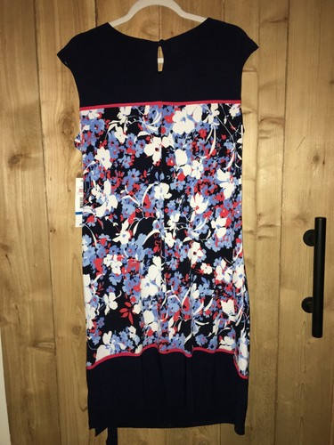 R & K Womens red,White & Navy Blue Sleeveless Floral dress Size XL New w tags - Picture 2 of 2