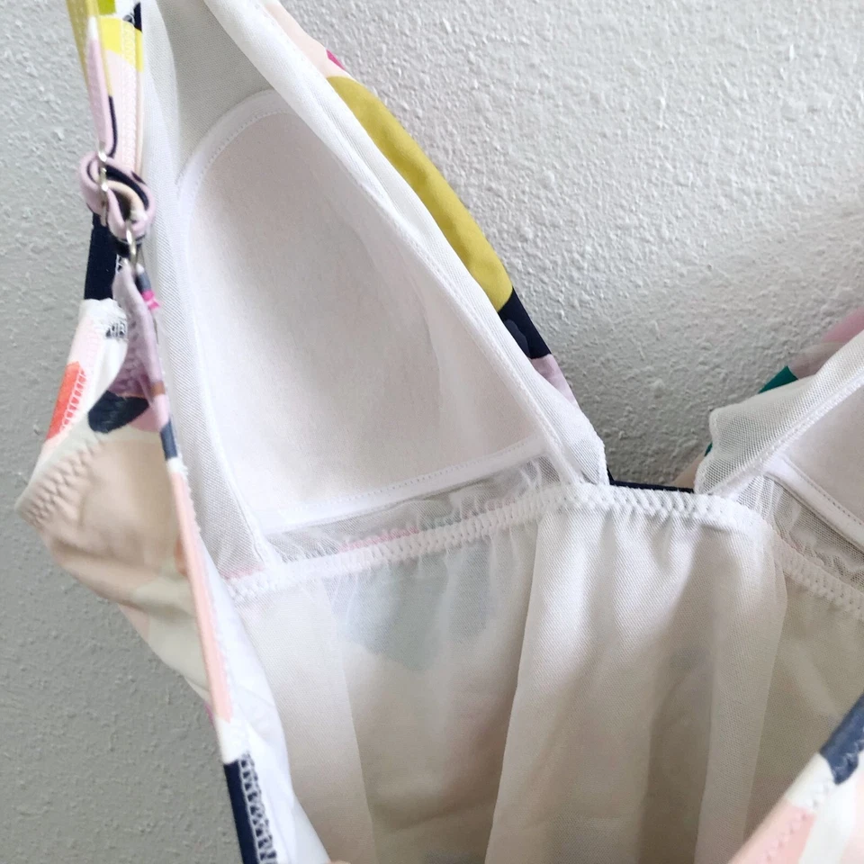 Traje de baño PROFILE By Gottex Tutti Frutti blanco de una pieza sin talla etiqueta a cuadros medida Foto 4 de 4