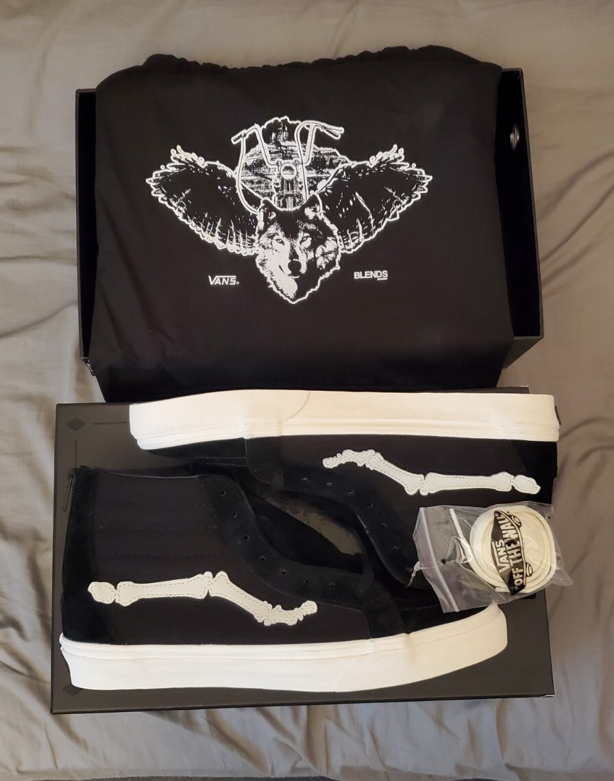 Vans Blends Bones Sk8 Hi Reissue Zip Black/Marshmallow Vans Blends Bones Sk8 Hi Reissue Zip Black/Marshmallow