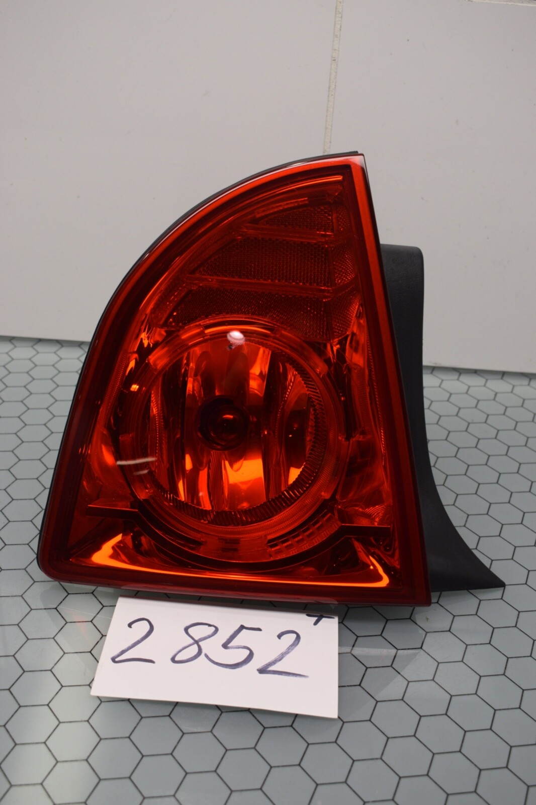 08 09 10 11 12 Chevrolet Malibu DRIVER Side Tail Light Used Rear Lamp #2852-T