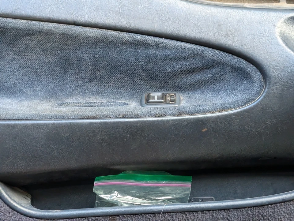 Painel de porta lateral para motorista Honda Prelude 1992-1996 fabricante de equipamento original azul - Imagem 4 de 4