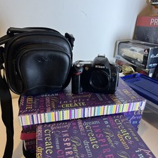 Nikon D70 6.1MP Digital SLR Camera Body Only W/ A Working Battery A Nice Bag