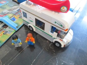 2013 LEGO CITY 60057 CAMPER VAN USED COMPLETE WITH BOX