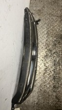 Calandre Subaru OUTBACK