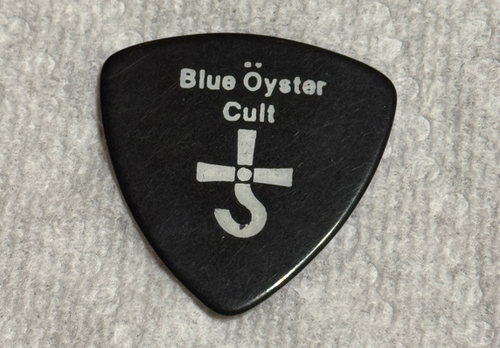 Blue Oyster Kult Joe Bouchard Gitarren-Plektrum 1981-1982 Fire of Unknown Origin Tour - Bild 1 von 2