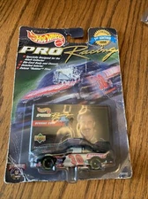 Hot Wheels Pro Racing 1998 No. 30 Derrike Cope 1st. edition