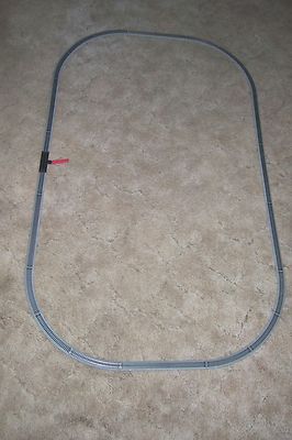 (116)  NEW, BACHMANN N SCALE 33'' X 53'' OVAL EZ TRACK  NICKEL SILVER RAILS, GRAY