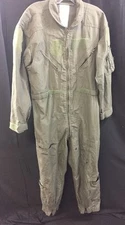 One Pair US Military Flyer's Crewmen Coveralls Jumpsuit Summer Sage Green
