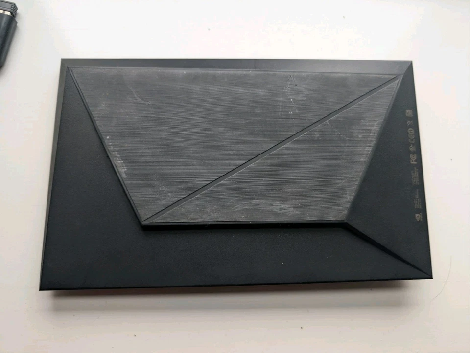 NVIDIA Shield TV 2015 4K Ultra HD 16GB Smart TV Box with IR Remote PY2571 - Image 4 of 4