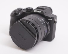 Sony RX10 V 20.1MP Premium 25x High-Zoom Camera with 24-600mm F2.4-4 Lens
