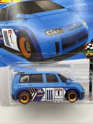 Hot Wheels 2026 Case D Mainline # RENAULT ESPACE F1 - Int. Card