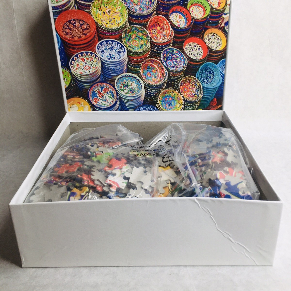 Colorluxe 1000 Piece Jigsaw Puzzle-Traditional Ceramics Grand