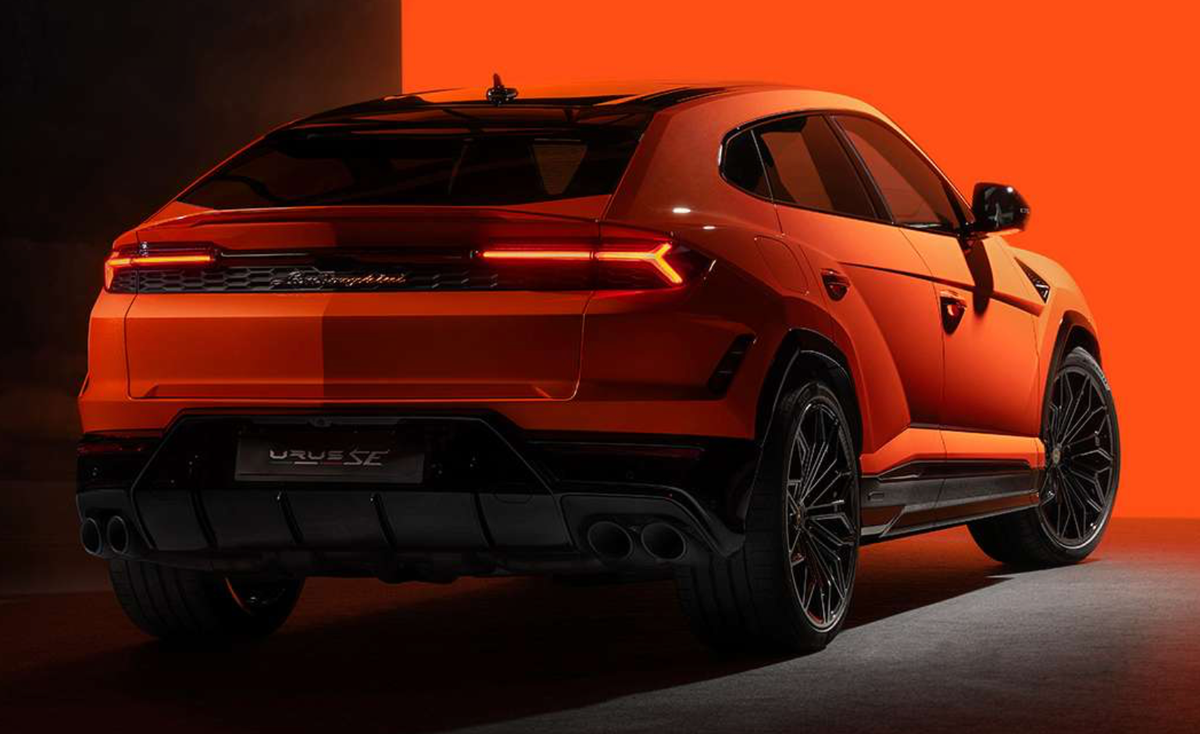 285/35R23 Pirelli P Zero PZ5 Elect Tire L1 Lamborghini Urus SE 285