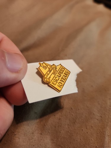 Vintage Escapees RV / Camper Camping Club 10 Years Membership Lapel Pin - 第 3/9 張圖片