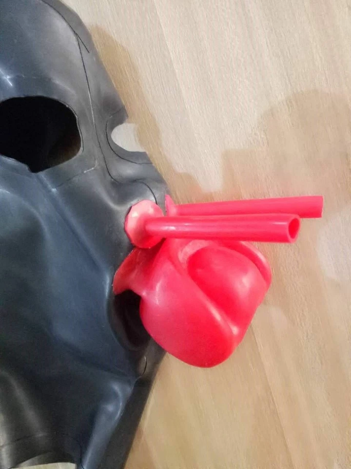 TRAJE DE GOMA LÁTEX PARA HOMBRE con dedo del pie tubo nasal dientes rojos personalizado Foto 3 de 3